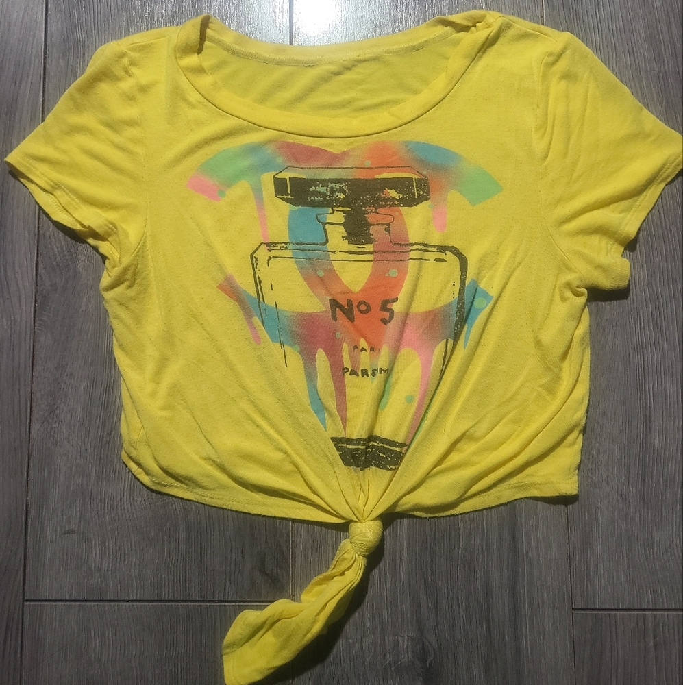 Large yellow crop top shirt *GREAT CONDITION*